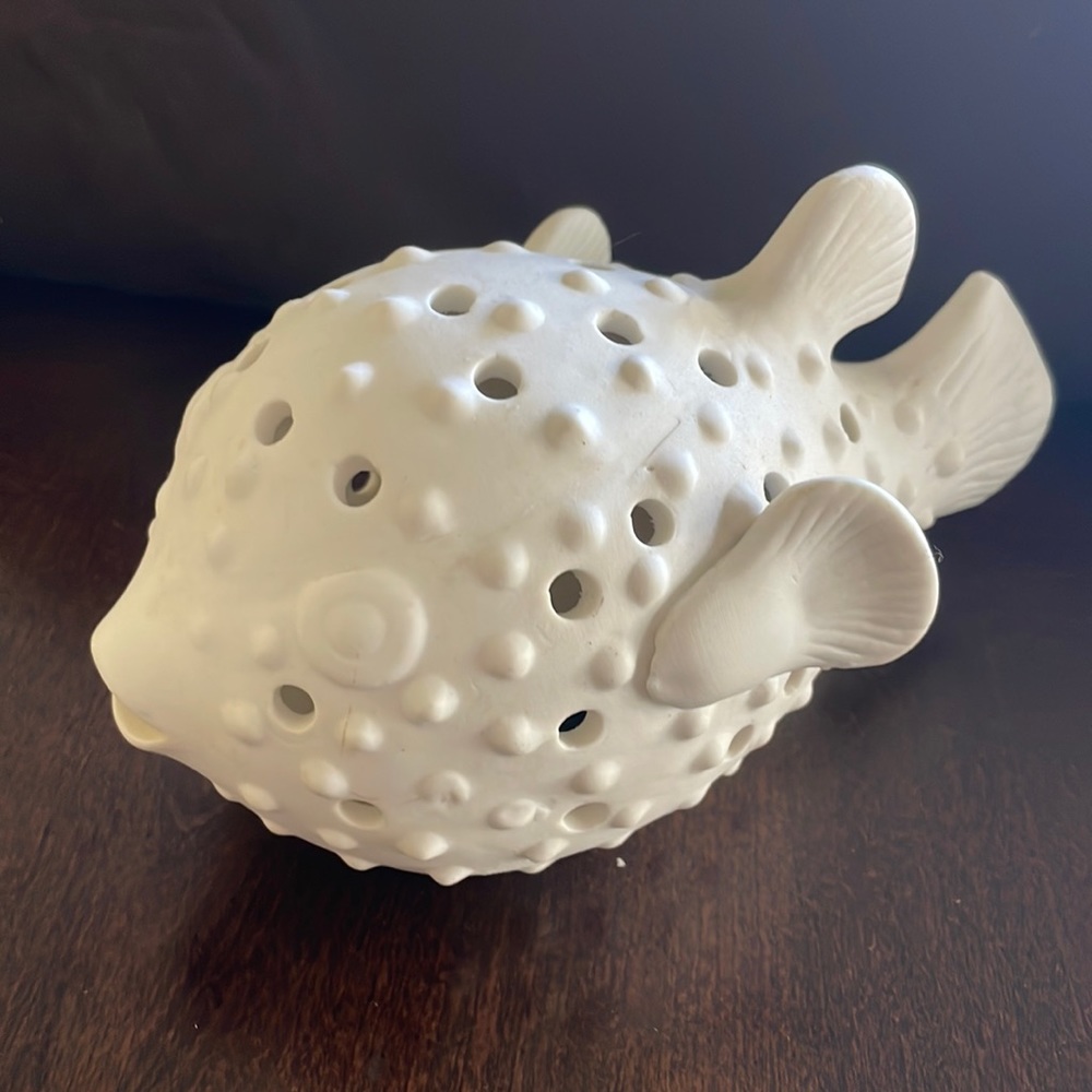 Puffer Fish White Matte Bisque Ceramic Sachet Holder